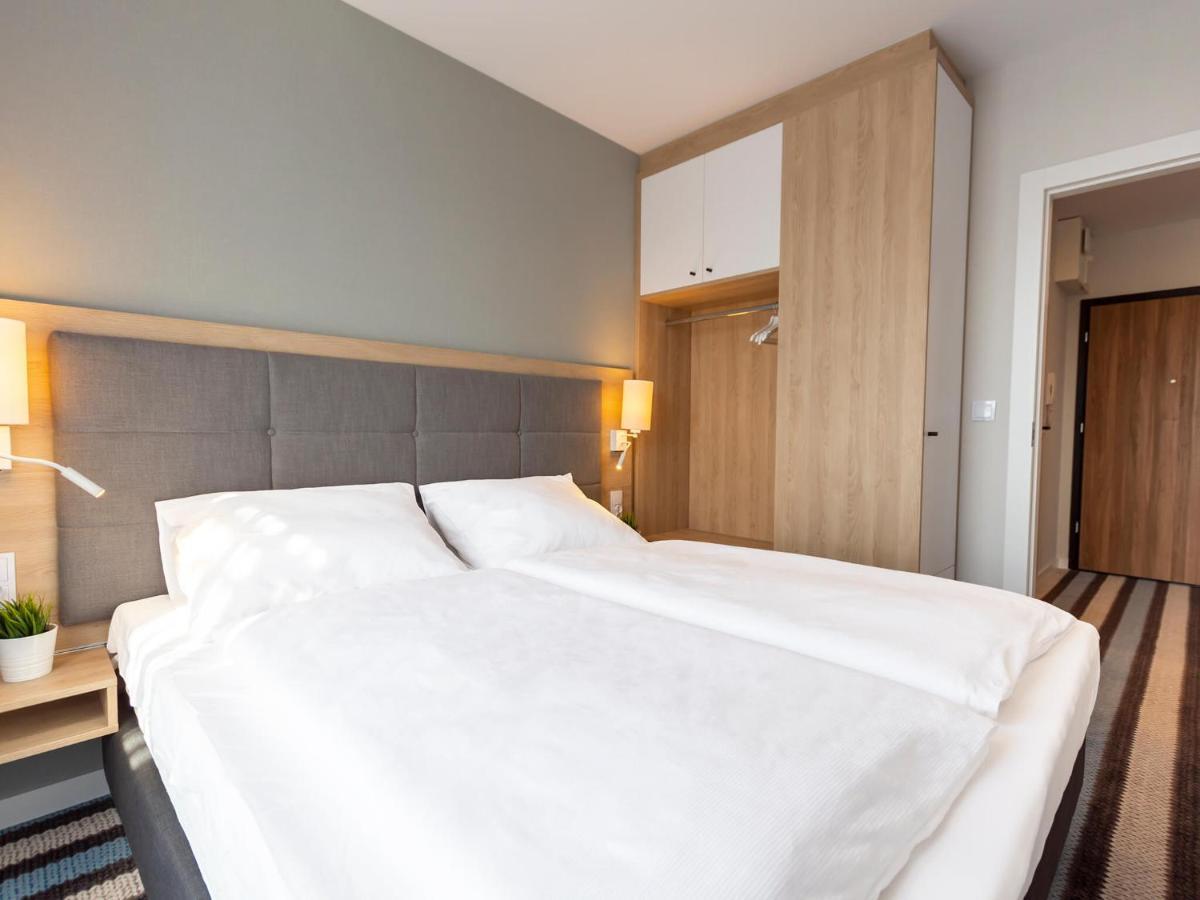 Vacationclub - Bel Mare II Apartament 203 Apartman Miedzyzdroje Kültér fotó